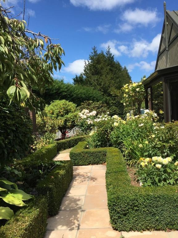 Готель Rhododendron Garden Крайстчерч Номер фото